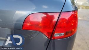 Gebruikte Achterlicht rechts Audi A4 Avant Quattro (B7) 3.0 TDI V6 24V Prijs € 24,99 Margeregeling aangeboden door Autodemontage Aandijk