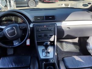 Gebruikte Module + Airbag Set Audi A4 Avant Quattro (B7) 3.0 TDI V6 24V Prijs € 499,99 Margeregeling aangeboden door Autodemontage Aandijk