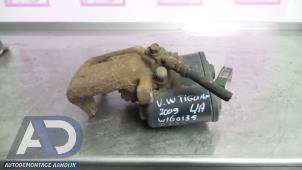 Gebruikte Handrem motor Volkswagen Tiguan (5N1/2) 2.0 TDI 16V 4Motion Prijs € 100,00 Margeregeling aangeboden door Autodemontage Aandijk