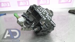 Gebruikte Brandstofpomp Mechanisch Volvo XC70 (SZ) XC70 2.4 D5 20V Prijs € 124,99 Margeregeling aangeboden door Autodemontage Aandijk