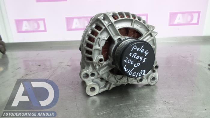 Gebruikte Dynamo Volkswagen Polo IV (9N1/2/3) 1.9 TDI 100 Prijs € 40,00 Margeregeling aangeboden door Autodemontage Aandijk