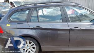 Gebruikte Portier 4Deurs rechts-achter BMW 3 serie Touring (E91) 320d 16V Prijs € 99,99 Margeregeling aangeboden door Autodemontage Aandijk