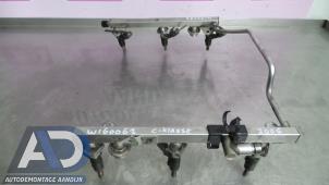 Gebruikte Verstuiver brug Mercedes C (W203) 2.5 C-230 V6 24V Prijs € 125,00 Margeregeling aangeboden door Autodemontage Aandijk