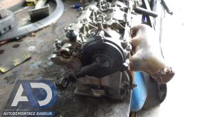 Gebruikte Cilinderkop Mercedes C (W203) 2.5 C-230 V6 24V Prijs € 200,00 Margeregeling aangeboden door Autodemontage Aandijk