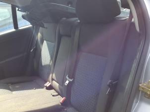 Gebruikte Achterbank Ford Mondeo III 1.8 16V Prijs € 99,99 Margeregeling aangeboden door Autodemontage Aandijk