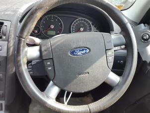 Gebruikte Airbag links (Stuur) Ford Mondeo III 1.8 16V Prijs € 39,99 Margeregeling aangeboden door Autodemontage Aandijk