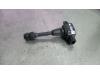 Bobine van een Nissan Micra (K12), 2003 / 2010 1.2 16V, Hatchback, Benzine, 1.240cc, 59kW (80pk), FWD, CR12DE, 2003-01 / 2010-06, K12BB02; K12FF02; K12FF03 2006