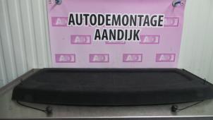 Gebruikte Hoedenplank Volkswagen Golf V (1K1) 1.9 TDI Prijs € 49,99 Margeregeling aangeboden door Autodemontage Aandijk
