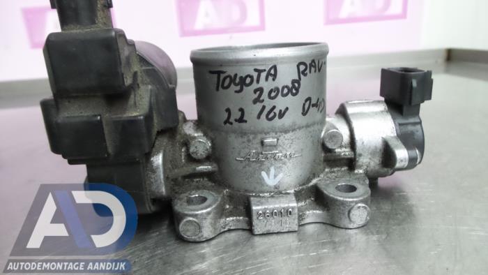 Gebruikte Gasklephuis Toyota RAV4 (A3) 2.2 D-4D 16V 4x4 Prijs € 29,99 Margeregeling aangeboden door Autodemontage Aandijk