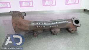 Gebruikte Spruitstuk Uitlaat Toyota RAV4 (A3) 2.2 D-4D 16V 4x4 Prijs € 39,99 Margeregeling aangeboden door Autodemontage Aandijk