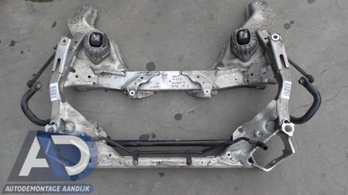 Gebruikte Subframe BMW 3 serie Touring (E91) 318d 16V Prijs € 124,99 Margeregeling aangeboden door Autodemontage Aandijk