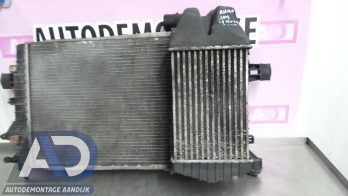 Gebruikte Intercooler Opel Astra H (L48) 1.7 CDTi 16V Prijs € 39,99 Margeregeling aangeboden door Autodemontage Aandijk