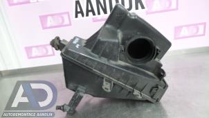 Gebruikte Luchtfilterhuis Nissan Qashqai (J10) 1.5 dCi Prijs € 39,99 Margeregeling aangeboden door Autodemontage Aandijk