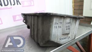 Gebruikte Carterpan Volkswagen Transporter T5 1.9 TDi Prijs € 49,99 Margeregeling aangeboden door Autodemontage Aandijk