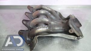 Gebruikte Uitlaatspruitstuk Renault Megane III Berline (BZ) 1.6 16V Prijs € 64,99 Margeregeling aangeboden door Autodemontage Aandijk