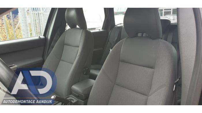 Volvo V50 Bekleding Sets (compleet) voorraad | Onderdelenlijn.nl