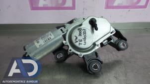 Gebruikte Ruitenwissermotor achter Volkswagen Transporter T5 2.5 TDi PF Prijs € 44,99 Margeregeling aangeboden door Autodemontage Aandijk