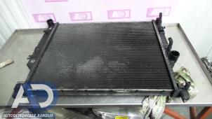 Gebruikte Radiateur Mercedes ML II (164/4JG) 3.0 ML-320 CDI 4-Matic V6 24V Prijs € 100,00 Margeregeling aangeboden door Autodemontage Aandijk