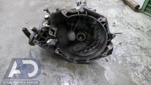 Gebruikte Versnellingsbak Opel Tigra (75) 1.4i 16V Prijs € 124,99 Margeregeling aangeboden door Autodemontage Aandijk