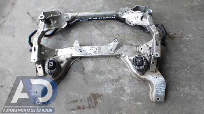 Gebruikte Subframe BMW 3 serie Touring (E91) 318d 16V Prijs € 124,99 Margeregeling aangeboden door Autodemontage Aandijk