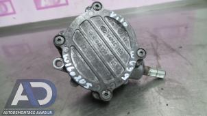 Gebruikte Vacuumpomp (Diesel) Mercedes Vito (639.6) 2.2 109 CDI 16V Prijs € 59,99 Margeregeling aangeboden door Autodemontage Aandijk