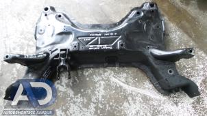 Subframe van een Peugeot Partner (GC/GF/GG/GJ/GK) 1.6 HDI 75 16V 2010