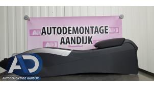 Gebruikte Armleuning Audi A4 (B8) 2.0 TDI 16V Prijs € 89,99 Margeregeling aangeboden door Autodemontage Aandijk