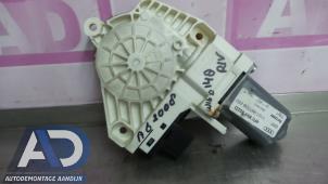 Gebruikte Motor electrisch raam Audi A6 (C6) 2.0 TDI 16V Prijs € 19,99 Margeregeling aangeboden door Autodemontage Aandijk