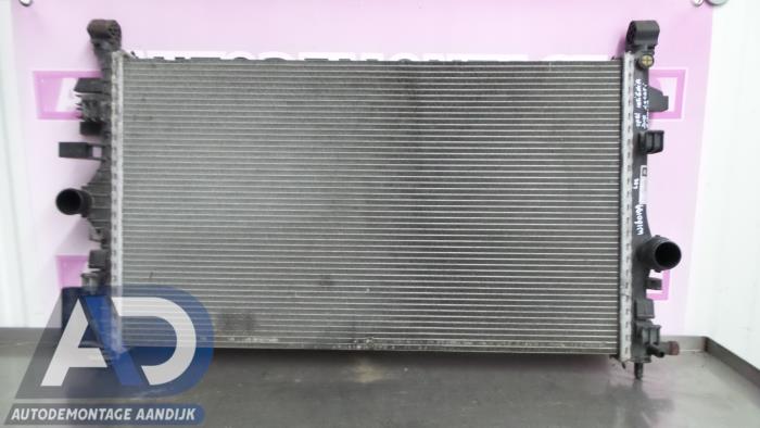 Gebruikte Radiateur Opel Insignia 2.0 CDTI 16V 130 Ecotec Prijs € 39,99 Margeregeling aangeboden door Autodemontage Aandijk