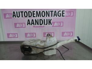 Gebruikte Ruitensproeiertank voor Ford Ka II 1.2 Prijs op aanvraag aangeboden door Autodemontage Aandijk