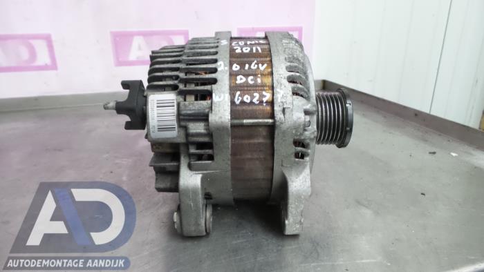 Gebruikte Dynamo Renault Scénic III (JZ) 2.0 dCi 16V Autom. Prijs € 74,99 Margeregeling aangeboden door Autodemontage Aandijk