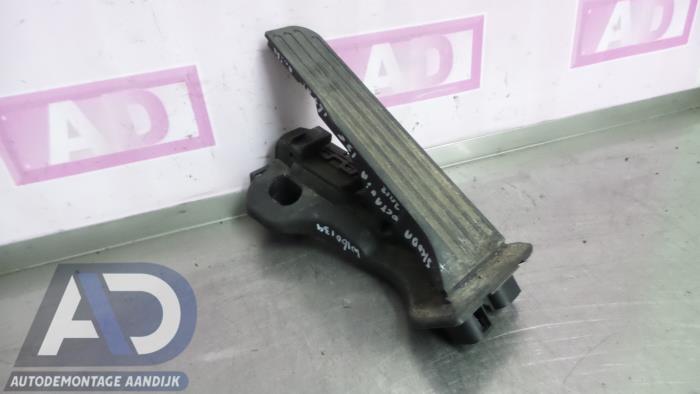 Gebruikte Sensor Gaspedaalpositie Skoda Octavia Combi (1Z5) 1.6 TDI Greenline Prijs € 24,99 Margeregeling aangeboden door Autodemontage Aandijk