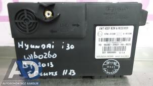 Gebruikte Deur module Hyundai i30 (FD) 1.4 CVVT 16V Prijs € 74,99 Margeregeling aangeboden door Autodemontage Aandijk