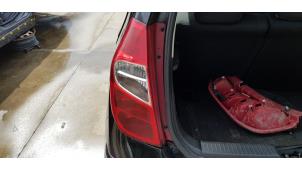 Gebruikte Achterlicht links Hyundai i10 (F5) 1.2i 16V Prijs € 39,99 Margeregeling aangeboden door Autodemontage Aandijk