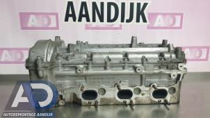 Gebruikte Cilinderkop Mercedes ML II (164/4JG) 3.0 ML-320 CDI 4-Matic V6 24V Prijs € 299,99 Margeregeling aangeboden door Autodemontage Aandijk