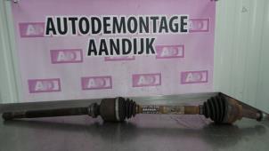 Gebruikte Homokineetas rechts-voor Renault Vel Satis (BJ) 2.2 dCi 150 16V Prijs € 49,99 Margeregeling aangeboden door Autodemontage Aandijk