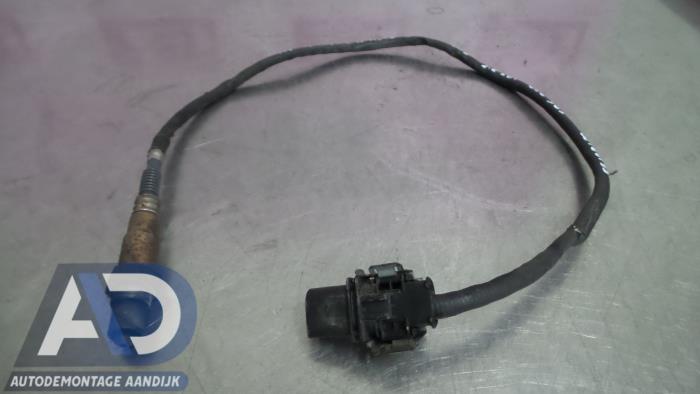 Gebruikte Lambda Sonde Mercedes C (W203) 2.2 C-220 CDI 16V Prijs € 39,99 Margeregeling aangeboden door Autodemontage Aandijk