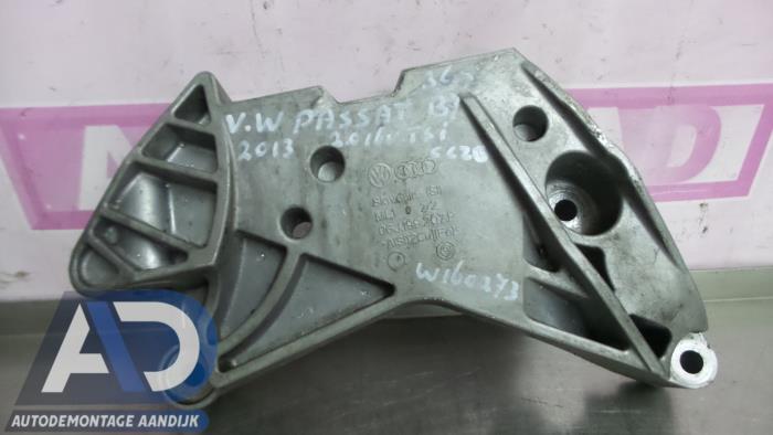 Gebruikte Motorrubber Volkswagen Passat Variant (365) 2.0 TSI 16V Prijs € 24,99 Margeregeling aangeboden door Autodemontage Aandijk