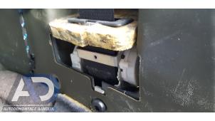 Gebruikte Veiligheidsgordel links-voor BMW 3 serie (E92) 325d 24V Prijs € 39,99 Margeregeling aangeboden door Autodemontage Aandijk