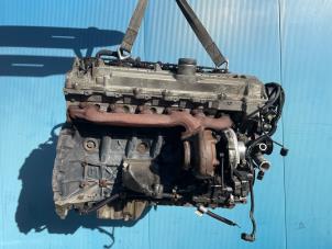 Gebruikte Motor Mercedes E (W211) 3.2 E-320 CDI 24V Prijs € 699,99 Margeregeling aangeboden door Autodemontage Aandijk