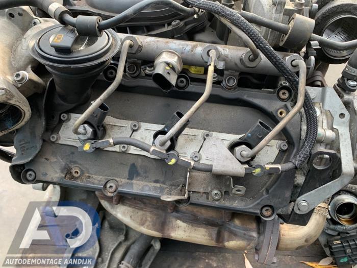 Gebruikte Cilinderkop Audi A6 Avant Quattro (C6) 2.7 TDI V6 24V Prijs € 299,99 Margeregeling aangeboden door Autodemontage Aandijk