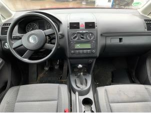 Gebruikte Module + Airbag Set Volkswagen Touran (1T1/T2) 1.6 FSI 16V Prijs € 249,99 Margeregeling aangeboden door Autodemontage Aandijk