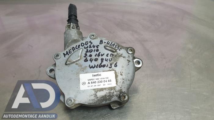 Gebruikte Vacuumpomp (Diesel) Mercedes B (W245) 2.0 B-180 CDI 16V Prijs € 74,99 Margeregeling aangeboden door Autodemontage Aandijk
