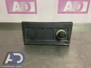 Gebruikte Aansteker Toyota RAV4 (A3) 2.2 D-4D 16V 4x4 Prijs € 19,99 Margeregeling aangeboden door Autodemontage Aandijk