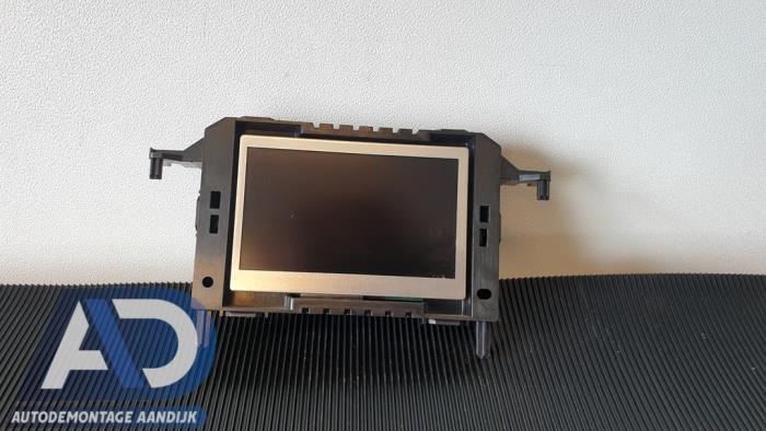 Gebruikte Display Interieur Ford Focus 3 1.0 Ti-VCT EcoBoost 12V 100 Prijs € 74,99 Margeregeling aangeboden door Autodemontage Aandijk