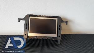 Gebruikte Display Interieur Ford Focus 3 1.0 Ti-VCT EcoBoost 12V 100 Prijs € 74,99 Margeregeling aangeboden door Autodemontage Aandijk