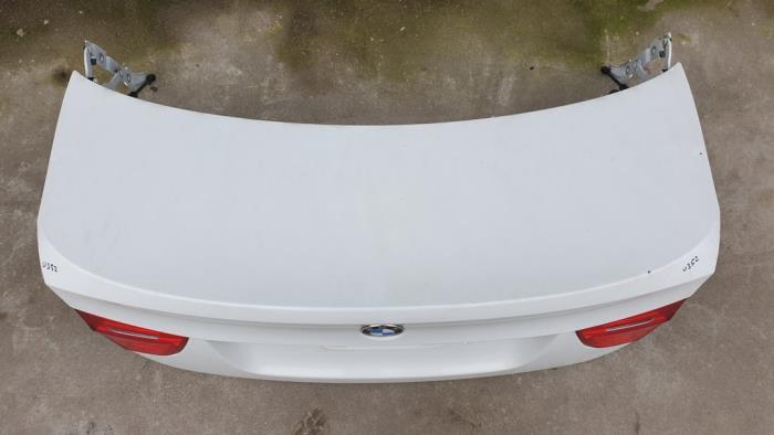 Achterklep van een BMW 3 serie (E90) 320d 16V 2011