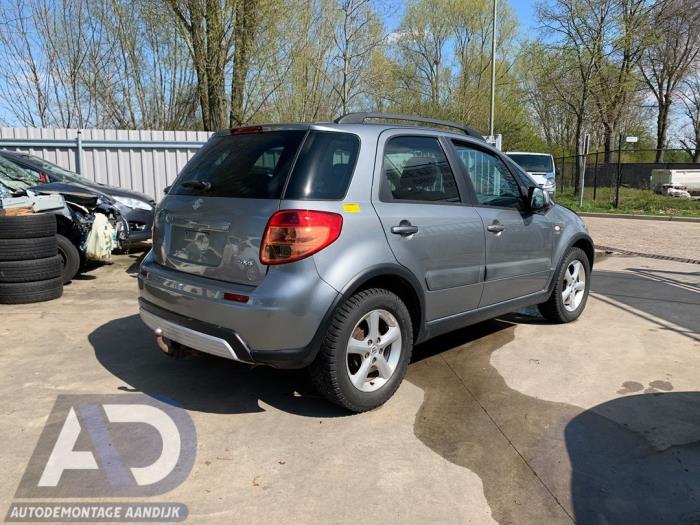 Gebruikte Differentieel achter Suzuki SX4 (EY/GY) 1.9 DDiS Grip 4x4 Prijs € 249,99 Margeregeling aangeboden door Autodemontage Aandijk