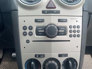 Gebruikte Radio CD Speler Opel Corsa D 1.2 16V Prijs € 39,99 Margeregeling aangeboden door Autodemontage Aandijk