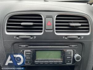 Gebruikte Luchtrooster Dashboard Volkswagen Golf VI Variant (AJ5/1KA) 1.6 TDI 16V 105 Prijs € 29,99 Margeregeling aangeboden door Autodemontage Aandijk